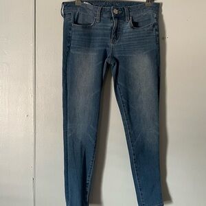 American Eagle Outfitters Women's Dark Blue Skinny Jeans